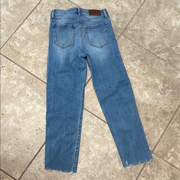 High Rise Blue Jeans - Picture 4 of 6